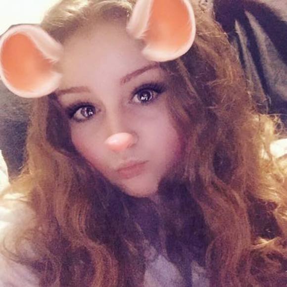 Meet your Posher, Cloey - Picture 1 of 1